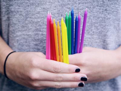Collection of coloured pencils in rainbow